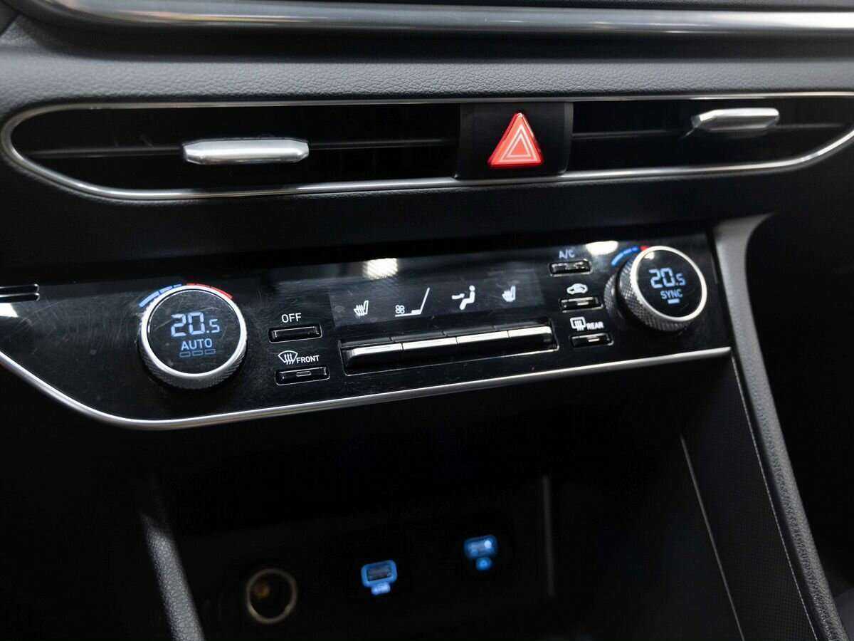 Купить Hyundai Sonata с пробегом. Фото: #19