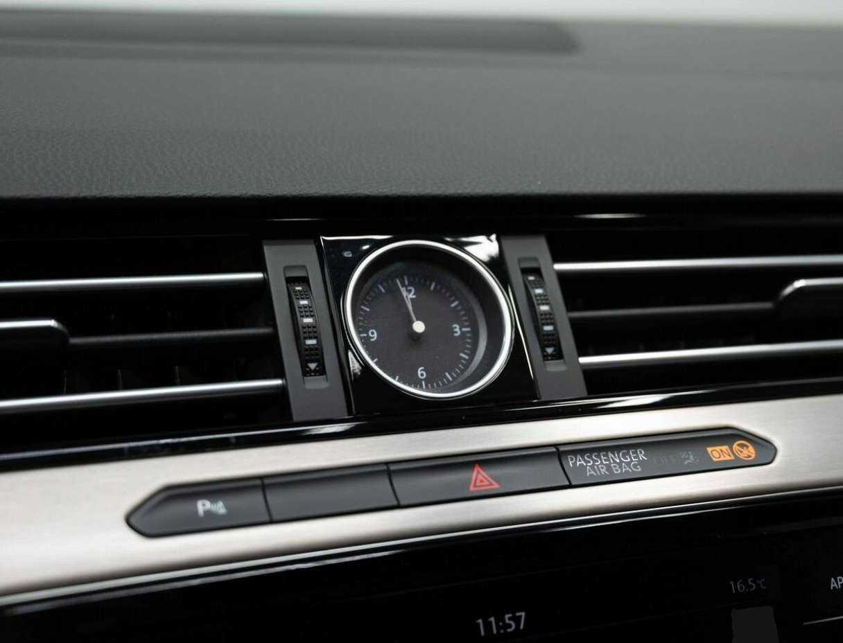 Купить Volkswagen Passat с пробегом. Фото: #17