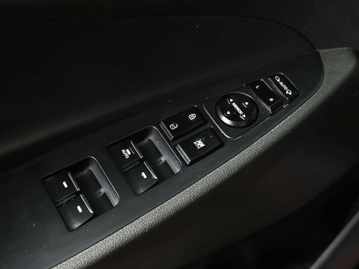 Купить Hyundai Tucson с пробегом. Фото: #15
