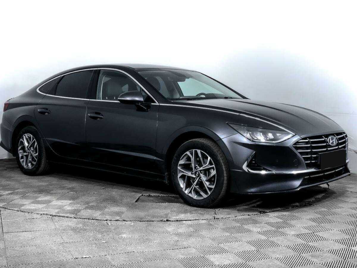 Купить Hyundai Sonata с пробегом. Фото: #2