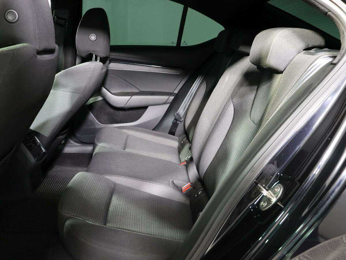 Купить Skoda Octavia с пробегом. Фото: #9