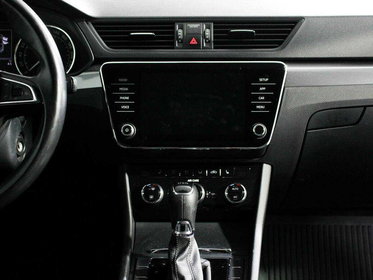 Купить Skoda Superb с пробегом. Фото: #9