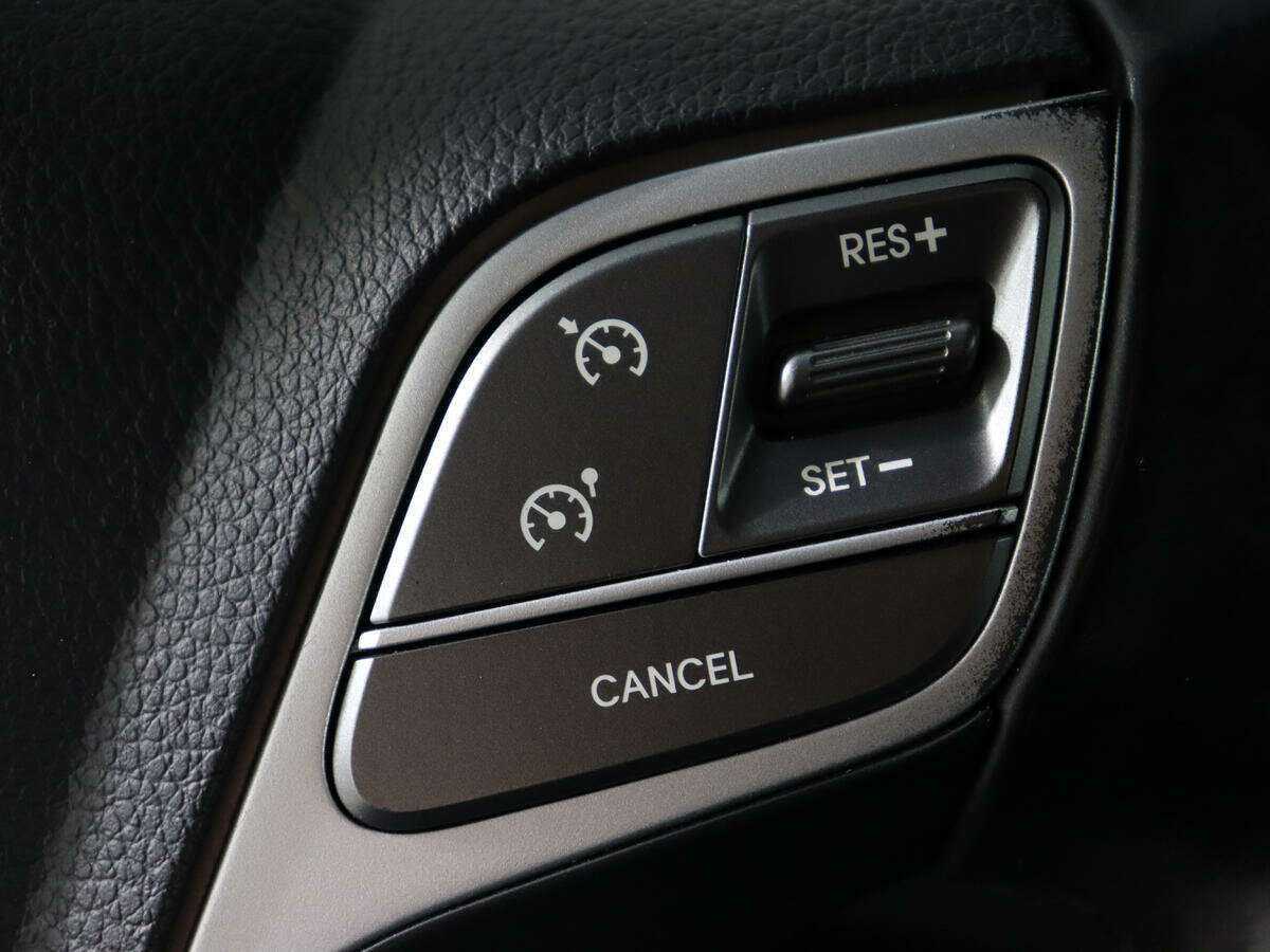 Купить Hyundai Santa Fe с пробегом. Фото: #13