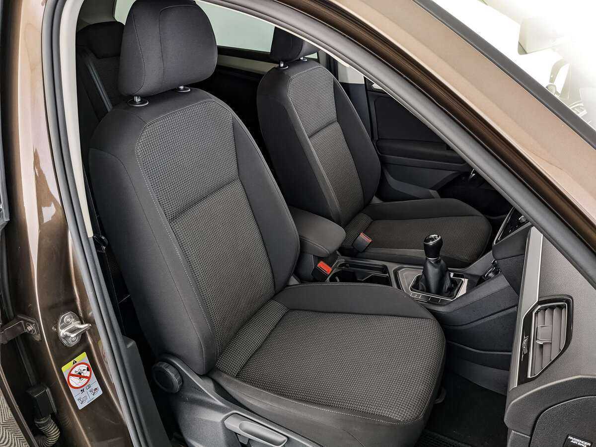 Купить Volkswagen Tiguan с пробегом. Фото: #21