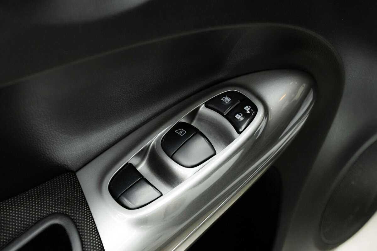 Продажа Б/У Ниссан Жук. Фото: #12