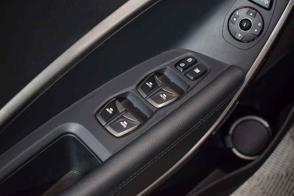 Купить Hyundai Santa Fe с пробегом. Фото: #14