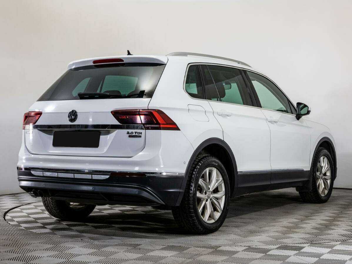 Купить Volkswagen Tiguan с пробегом. Фото: #3