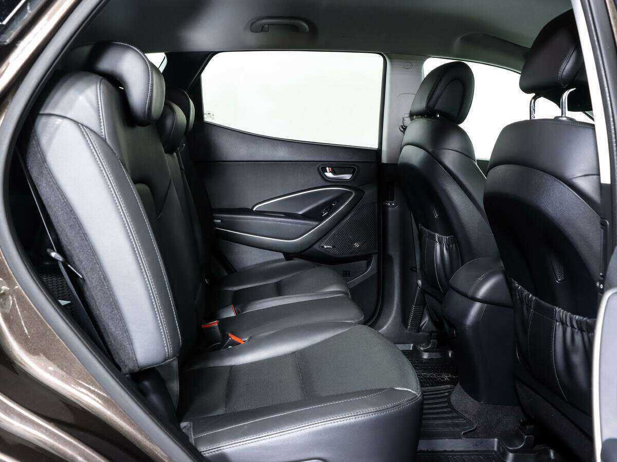 Купить Hyundai Santa Fe с пробегом. Фото: #16