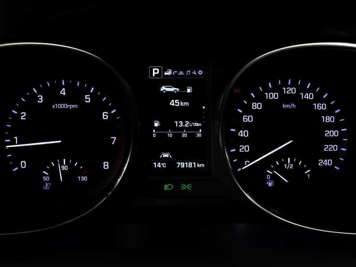 Купить Hyundai Santa Fe с пробегом. Фото: #19