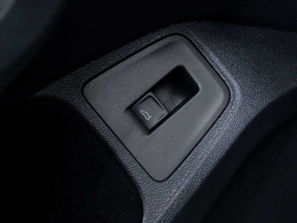 Купить Volkswagen Tiguan с пробегом. Фото: #12