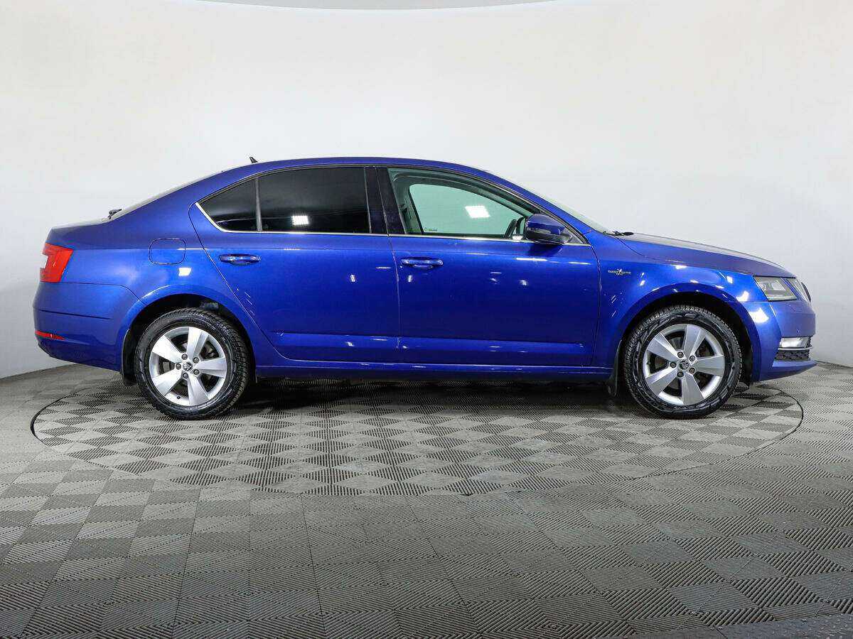 Купить Skoda Octavia с пробегом. Фото: #3