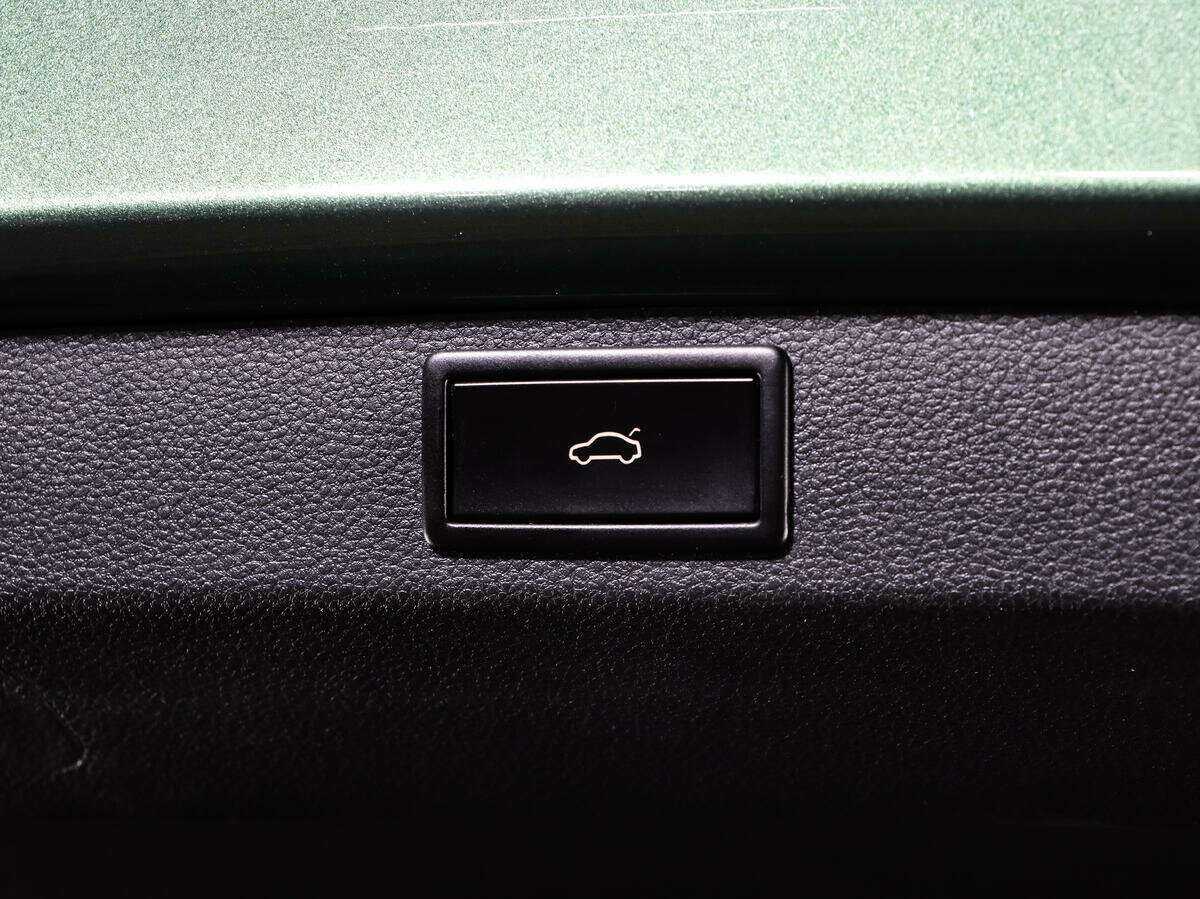 Купить Skoda Karoq с пробегом. Фото: #23