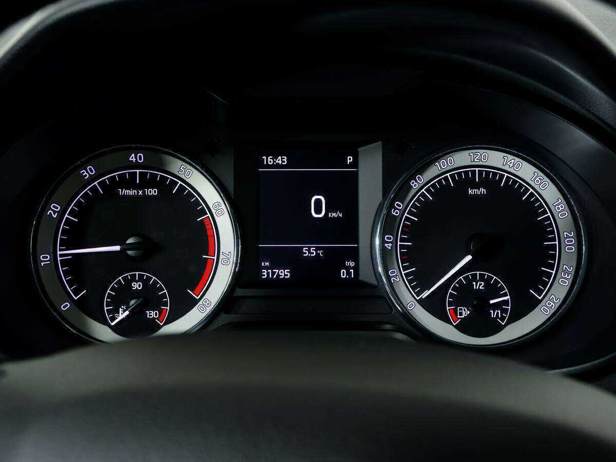 Купить Skoda Octavia с пробегом. Фото: #21