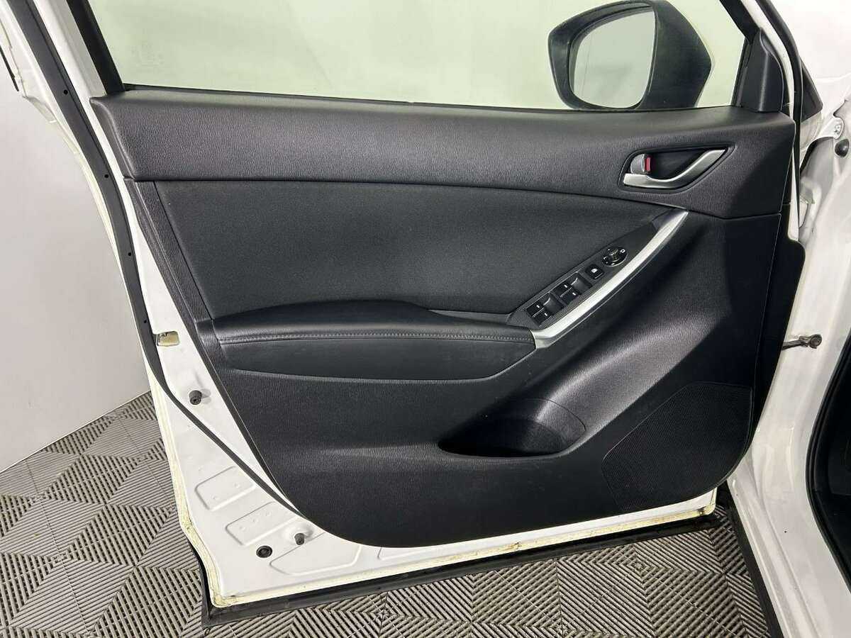 Продажа Б/У Мазда Ц-Икс-5. Фото: #7