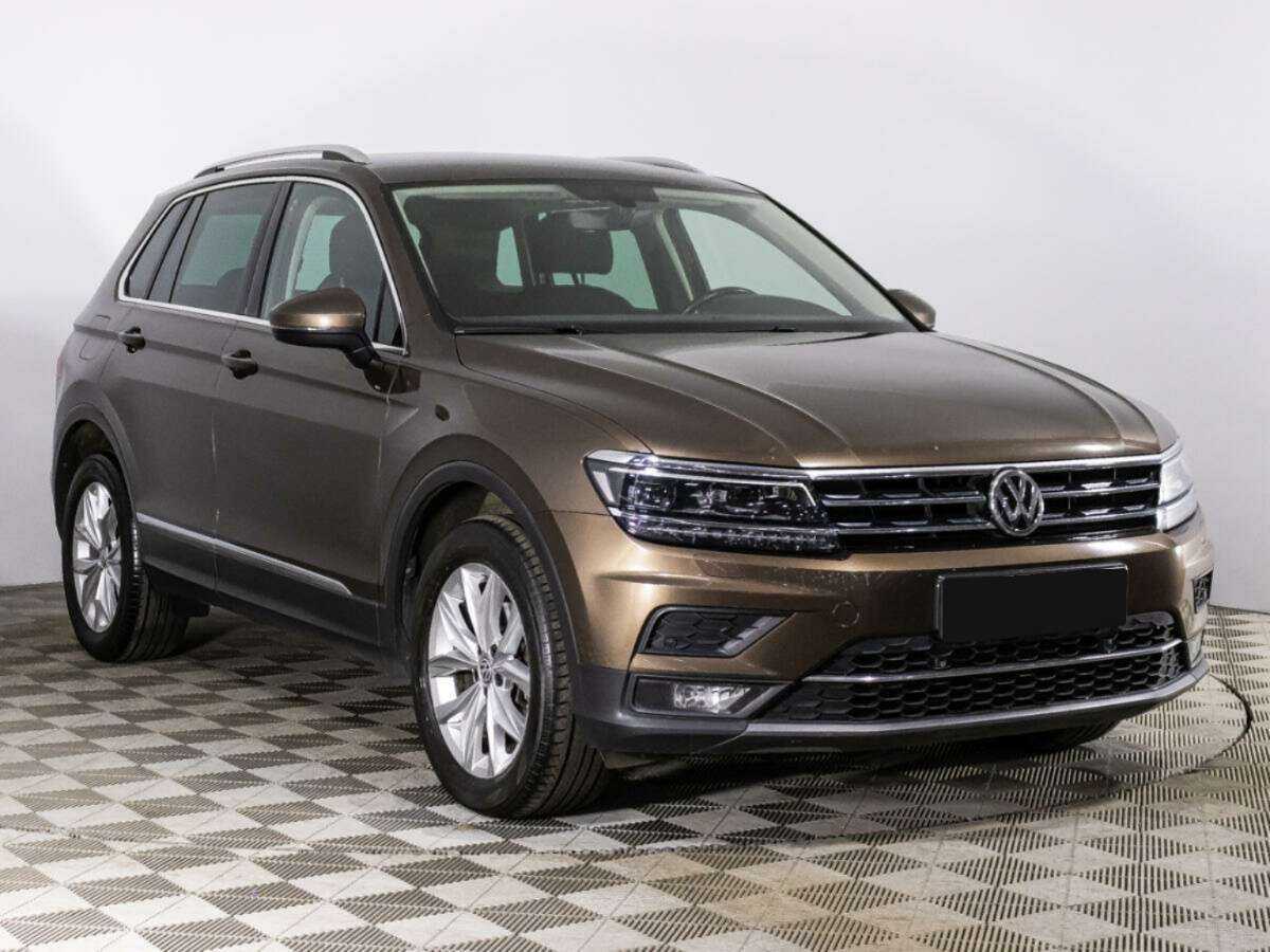 Купить Volkswagen Tiguan с пробегом. Фото: #2