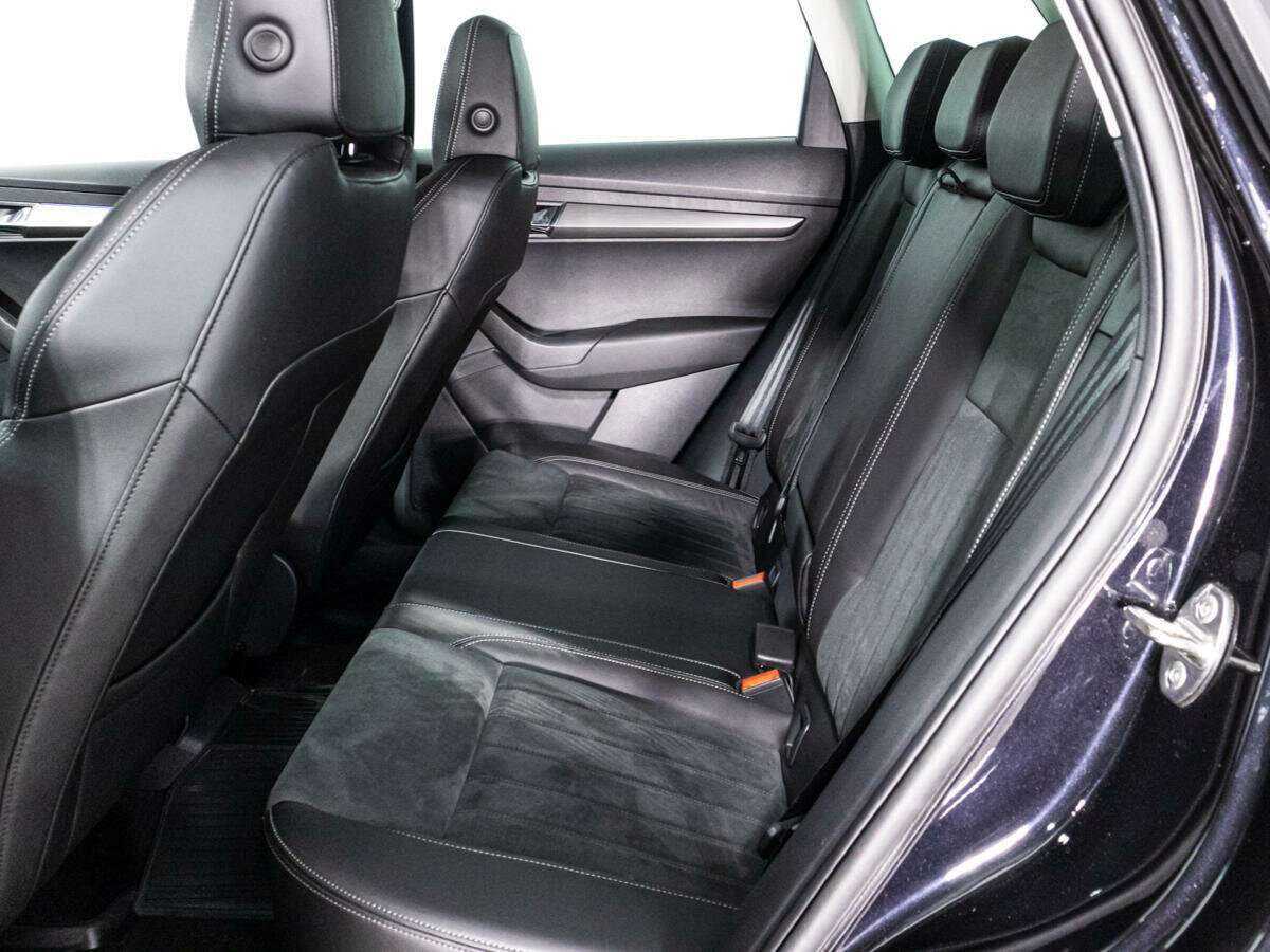 Купить Skoda Karoq с пробегом. Фото: #8