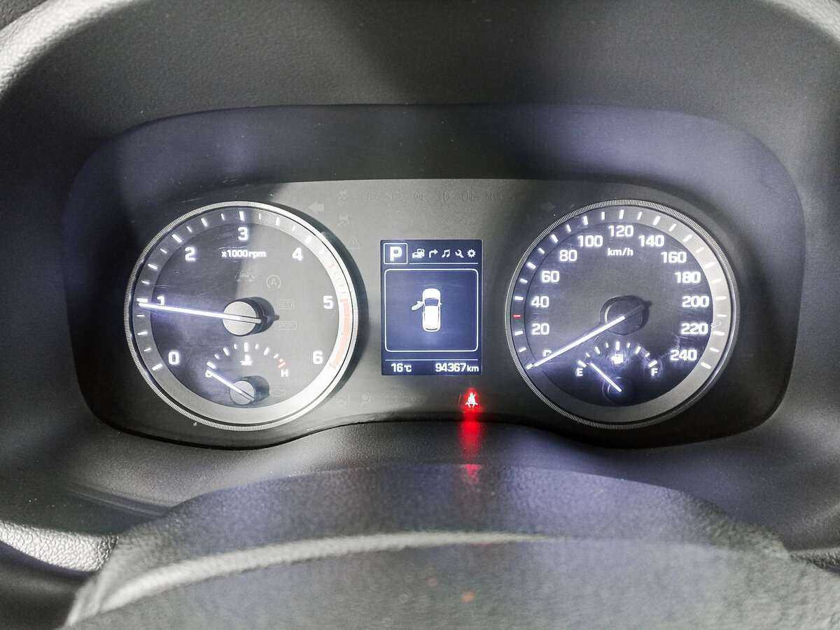 Купить Hyundai Tucson с пробегом. Фото: #10
