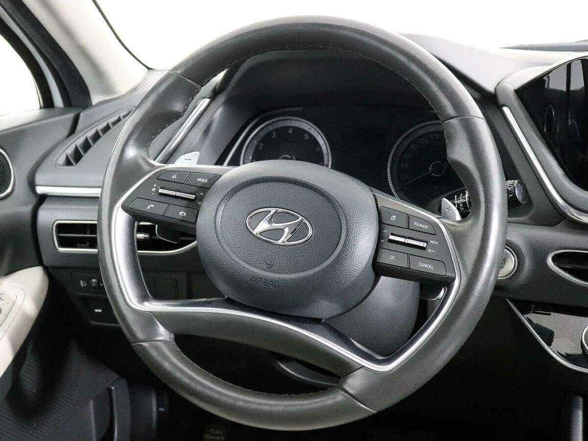 Купить Hyundai Sonata с пробегом. Фото: #12