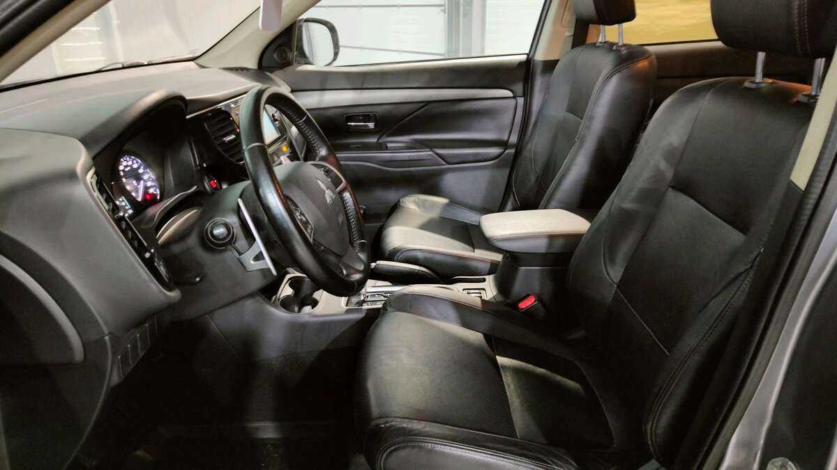 Продажа Б/У Митсубиши Оутлэндер. Фото: #11