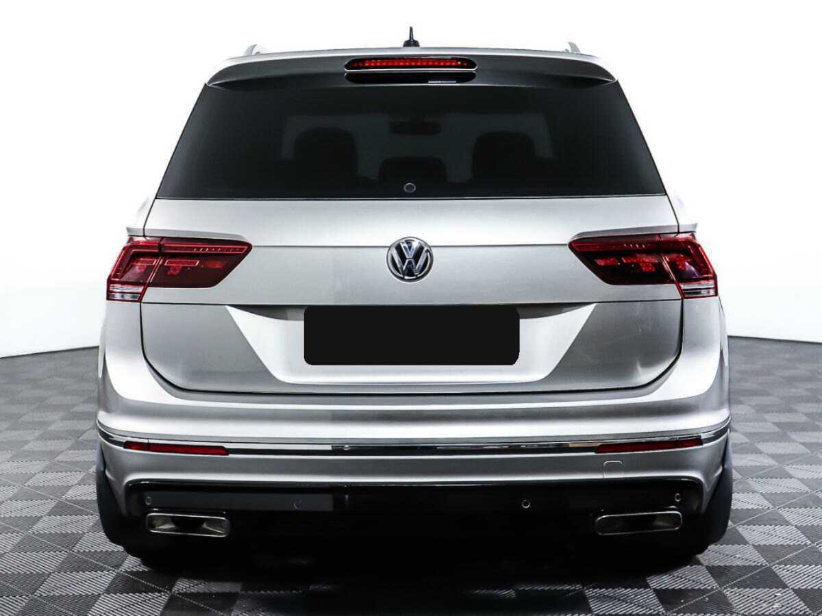 Купить Volkswagen Tiguan с пробегом. Фото: #5