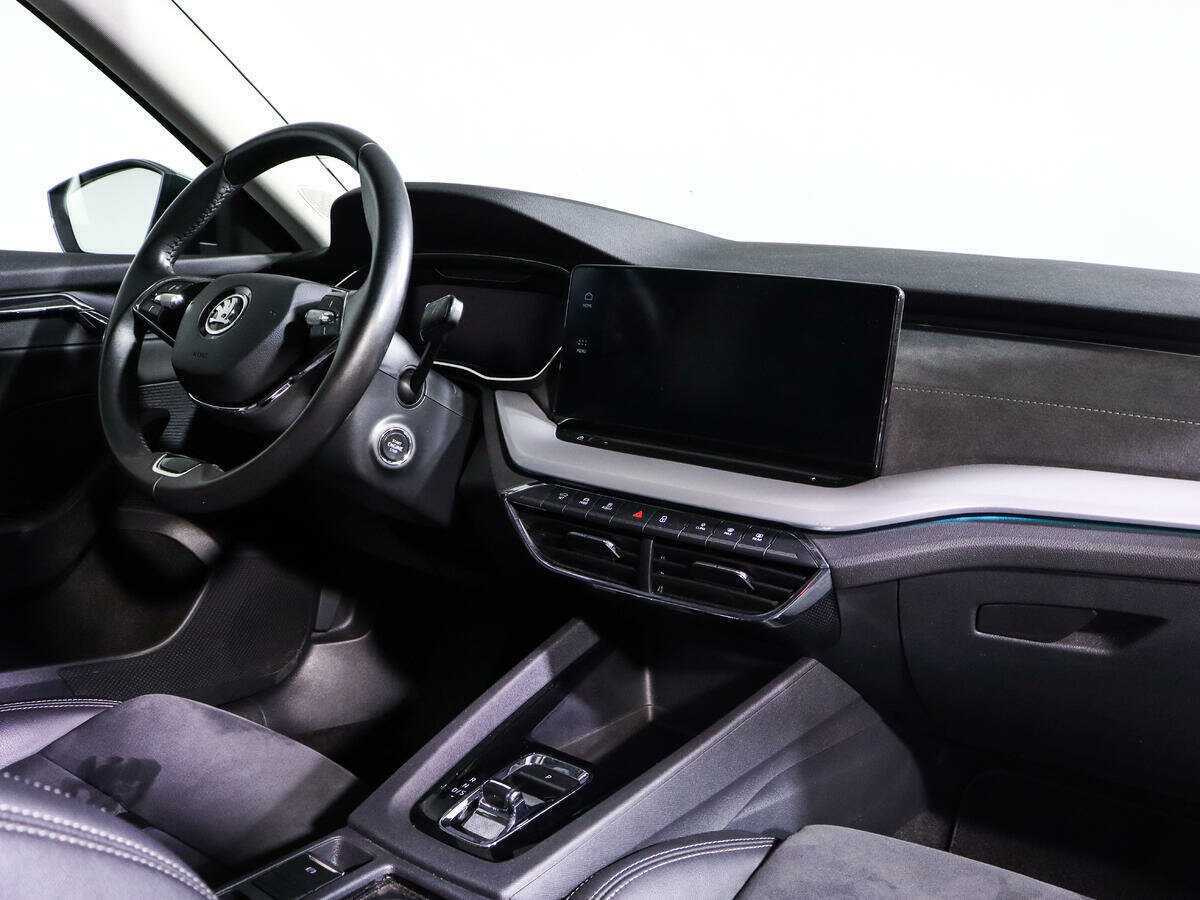 Купить Skoda Octavia с пробегом. Фото: #6