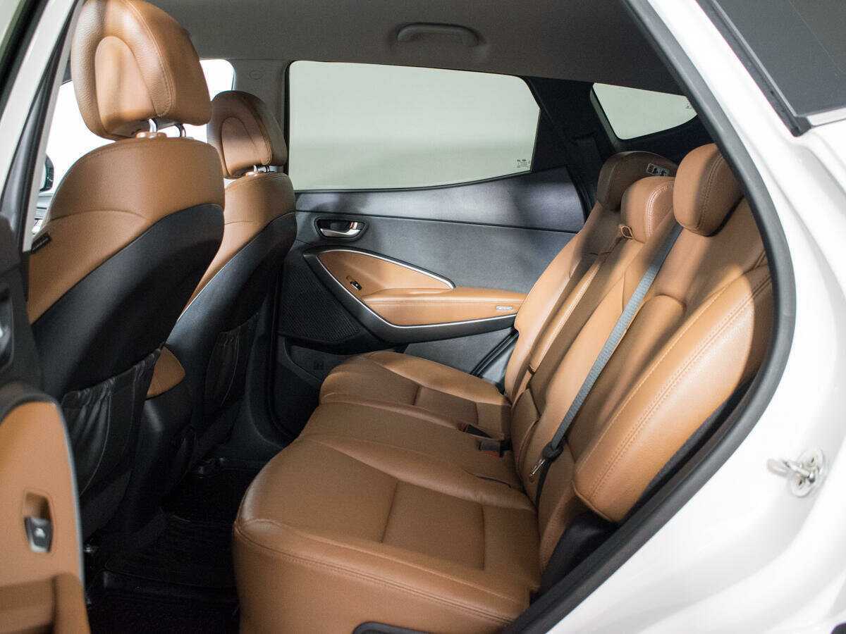 Купить Hyundai Santa Fe с пробегом. Фото: #9