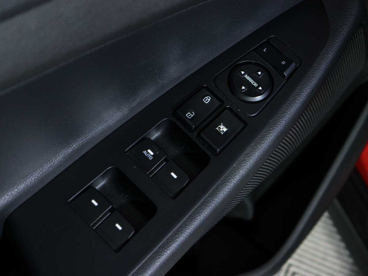 Купить Hyundai Tucson с пробегом. Фото: #13