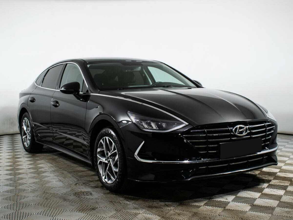 Купить Hyundai Sonata с пробегом. Фото: #2