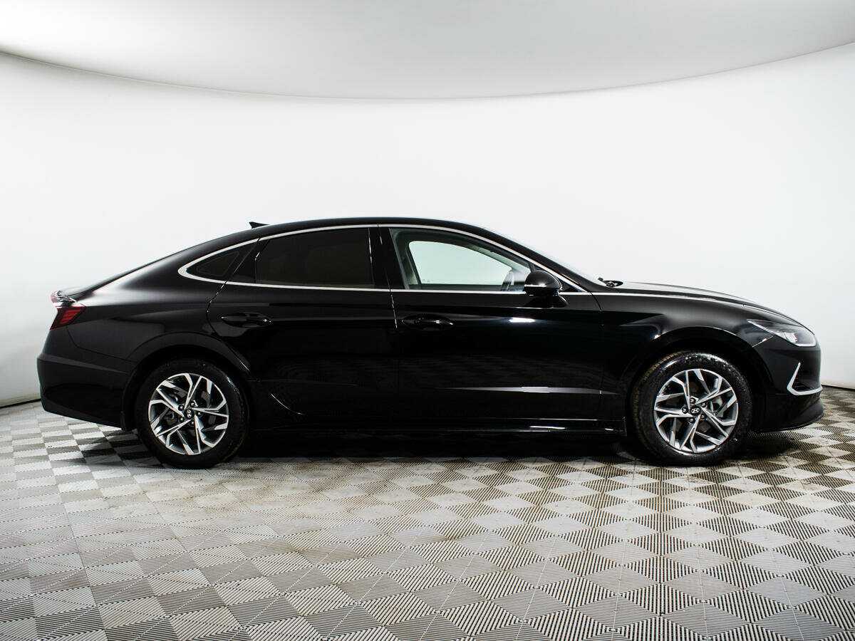 Купить Hyundai Sonata с пробегом. Фото: #3