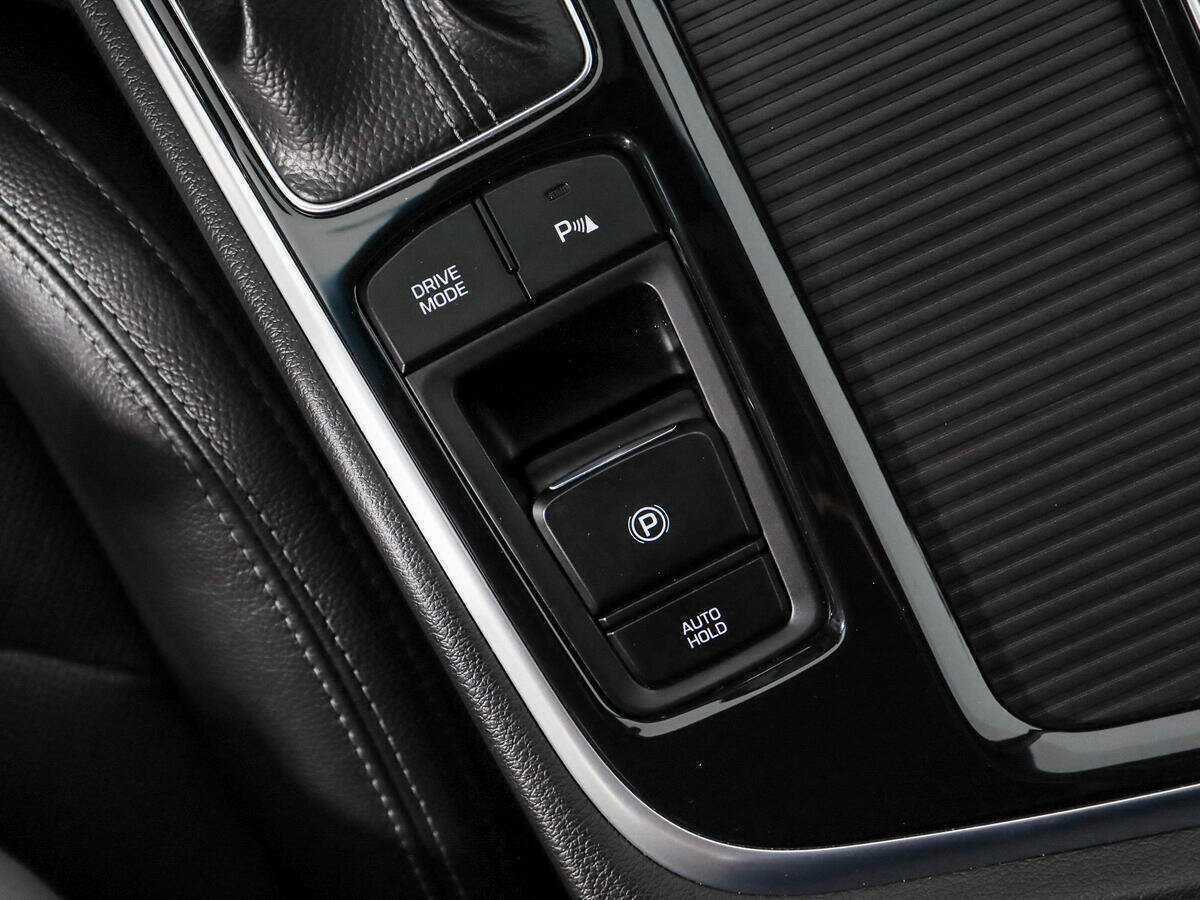 Купить Hyundai Sonata с пробегом. Фото: #11