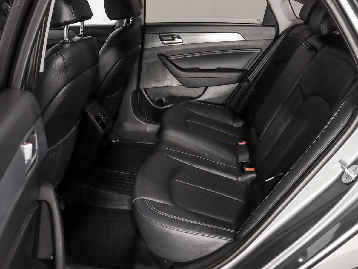 Купить Hyundai Sonata с пробегом. Фото: #12