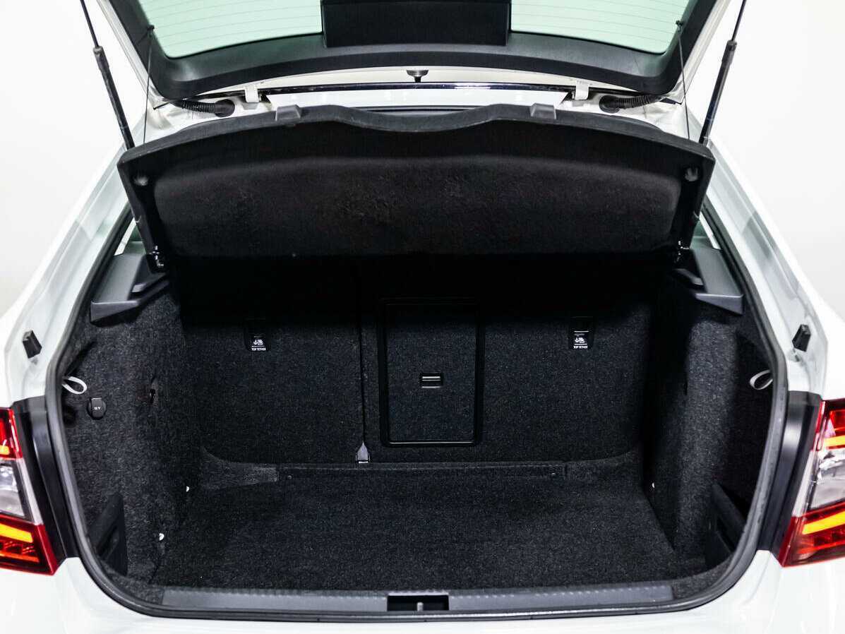 Купить Skoda Octavia с пробегом. Фото: #22