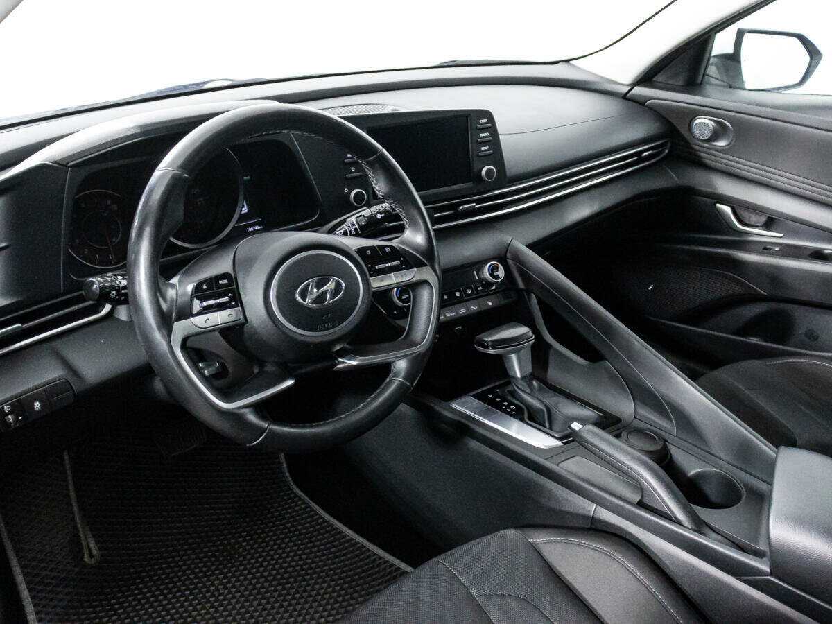 Купить Hyundai Elantra с пробегом. Фото: #10