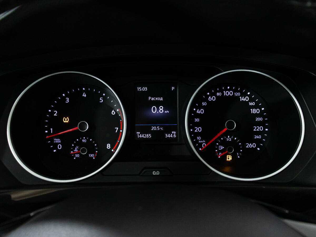 Купить Volkswagen Tiguan с пробегом. Фото: #11