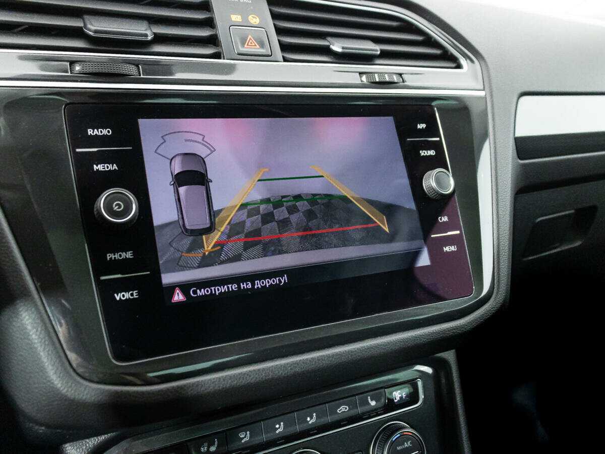 Купить Volkswagen Tiguan с пробегом. Фото: #15