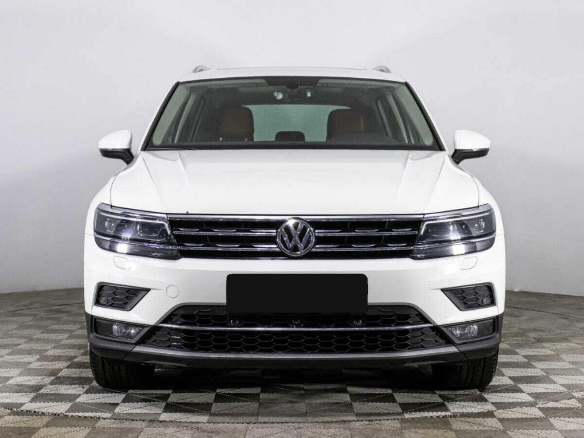 Купить Volkswagen Tiguan с пробегом. Фото: #1