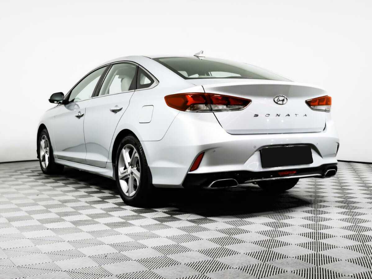 Купить Hyundai Sonata с пробегом. Фото: #5