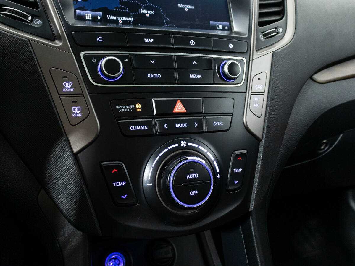 Купить Hyundai Santa Fe с пробегом. Фото: #17