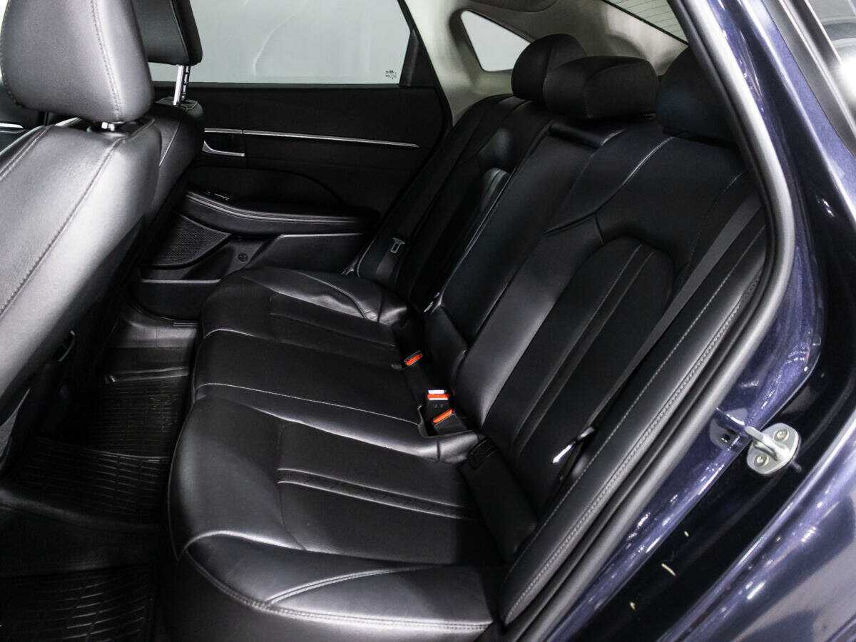 Купить Hyundai Sonata с пробегом. Фото: #9