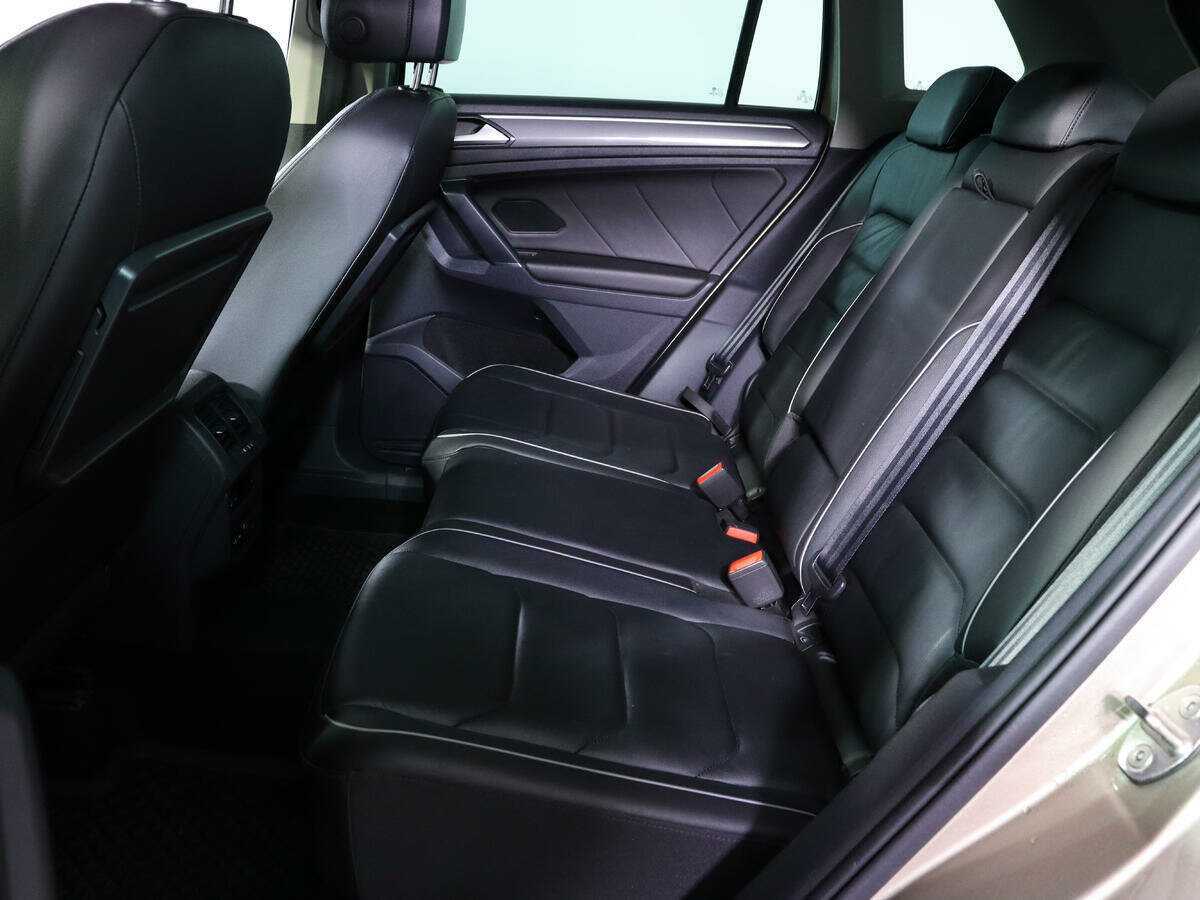 Купить Volkswagen Tiguan с пробегом. Фото: #7