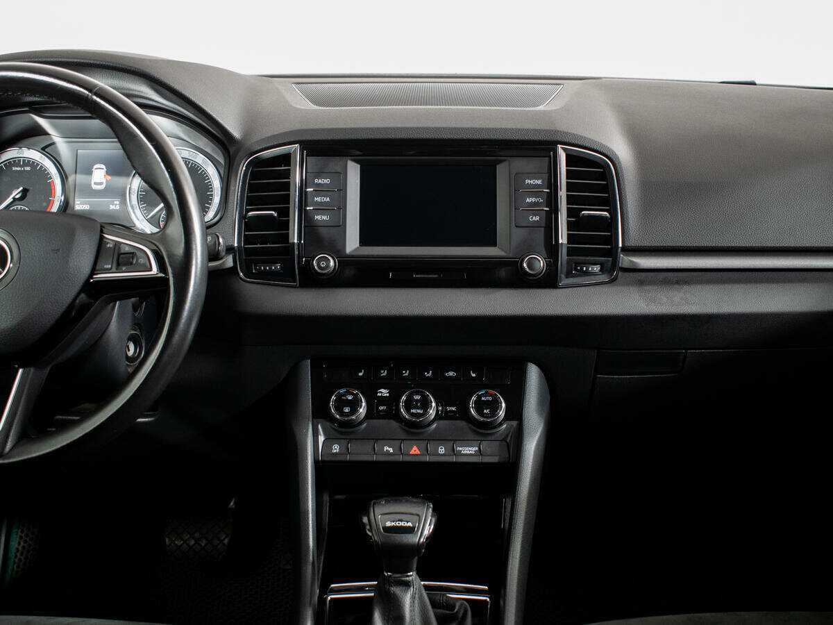 Купить Skoda Karoq с пробегом. Фото: #10
