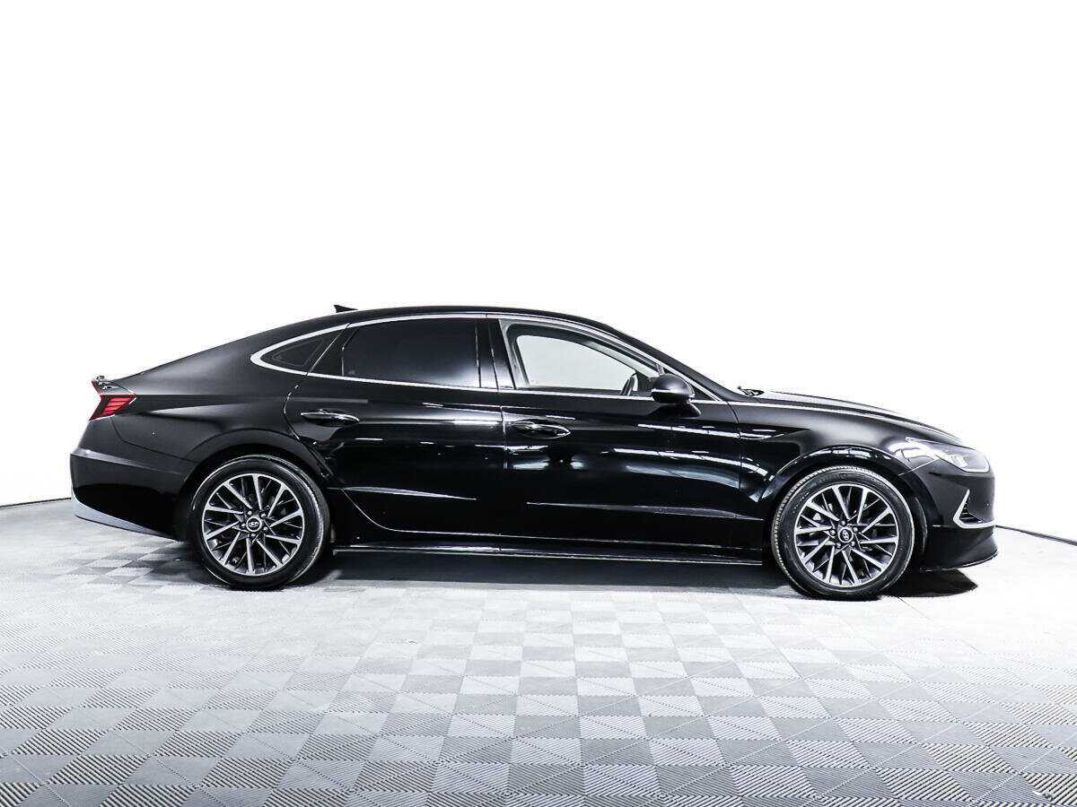 Купить Hyundai Sonata с пробегом. Фото: #3