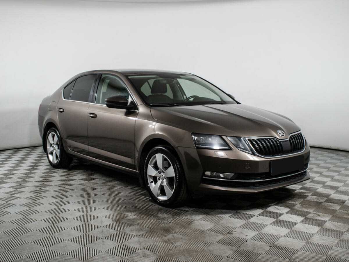 Купить Skoda Octavia с пробегом. Фото: #2