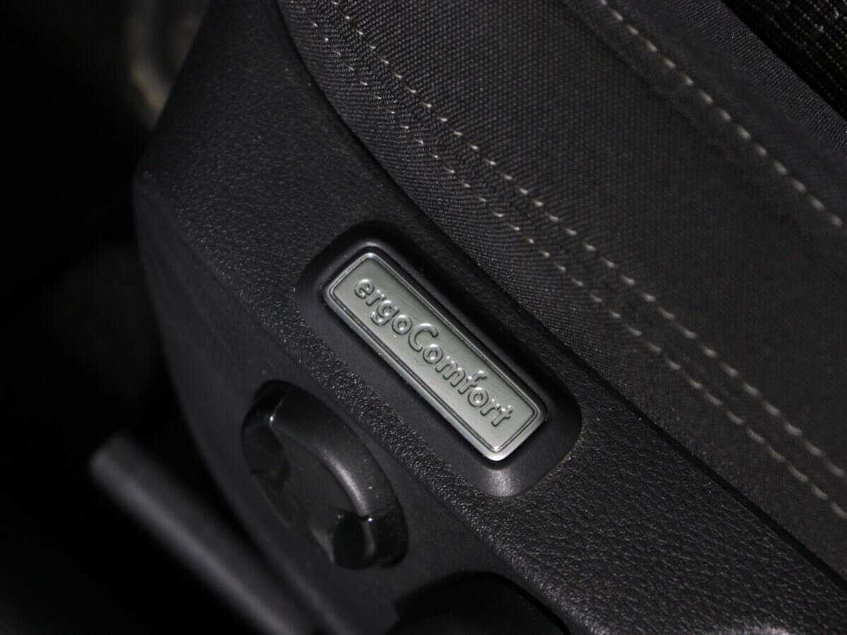 Купить Volkswagen Passat с пробегом. Фото: #12