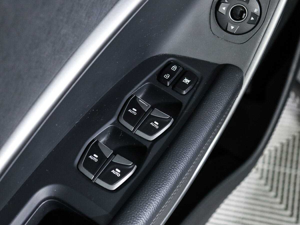 Купить Hyundai Santa Fe с пробегом. Фото: #13