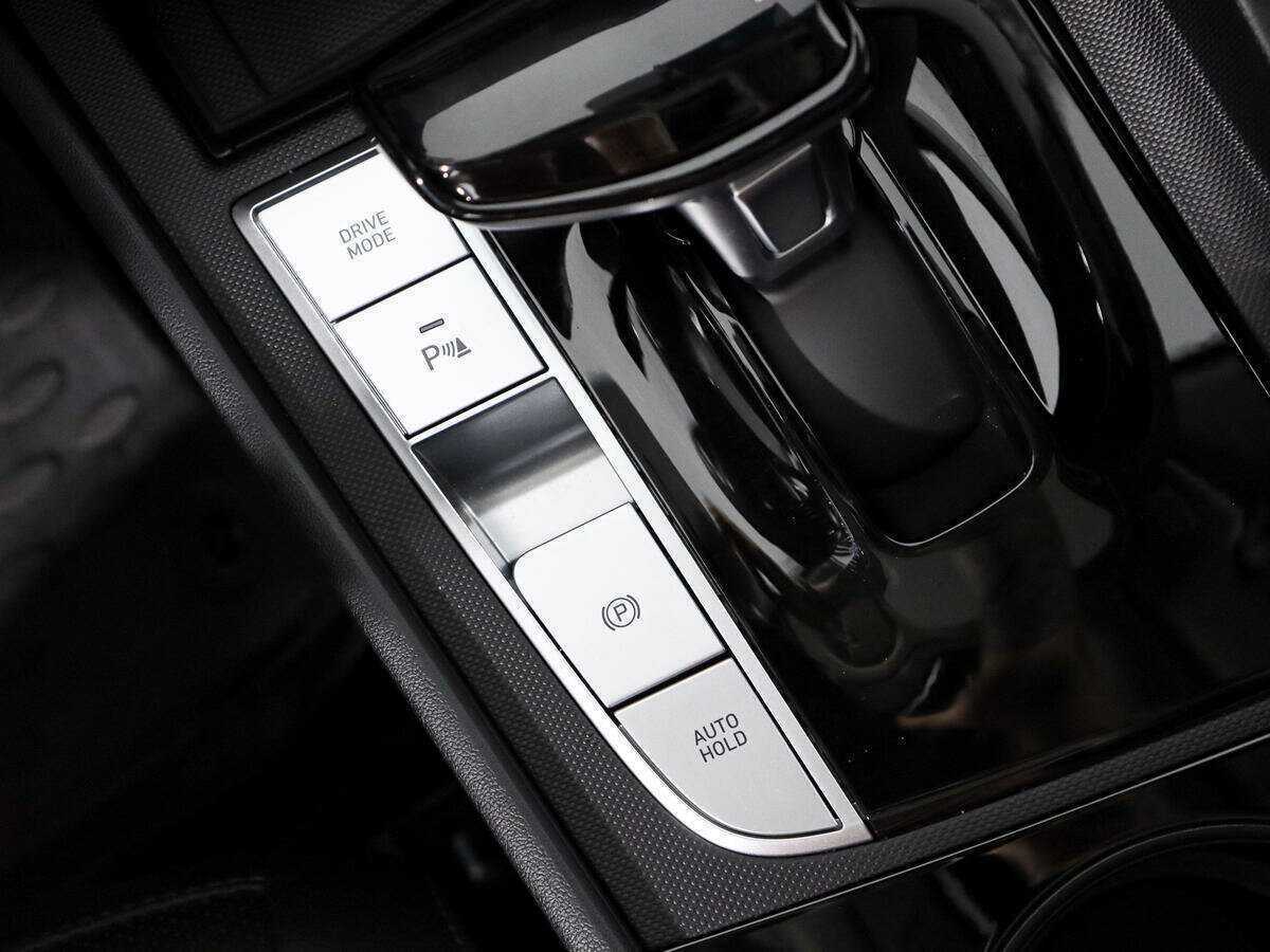 Купить Hyundai Elantra с пробегом. Фото: #11