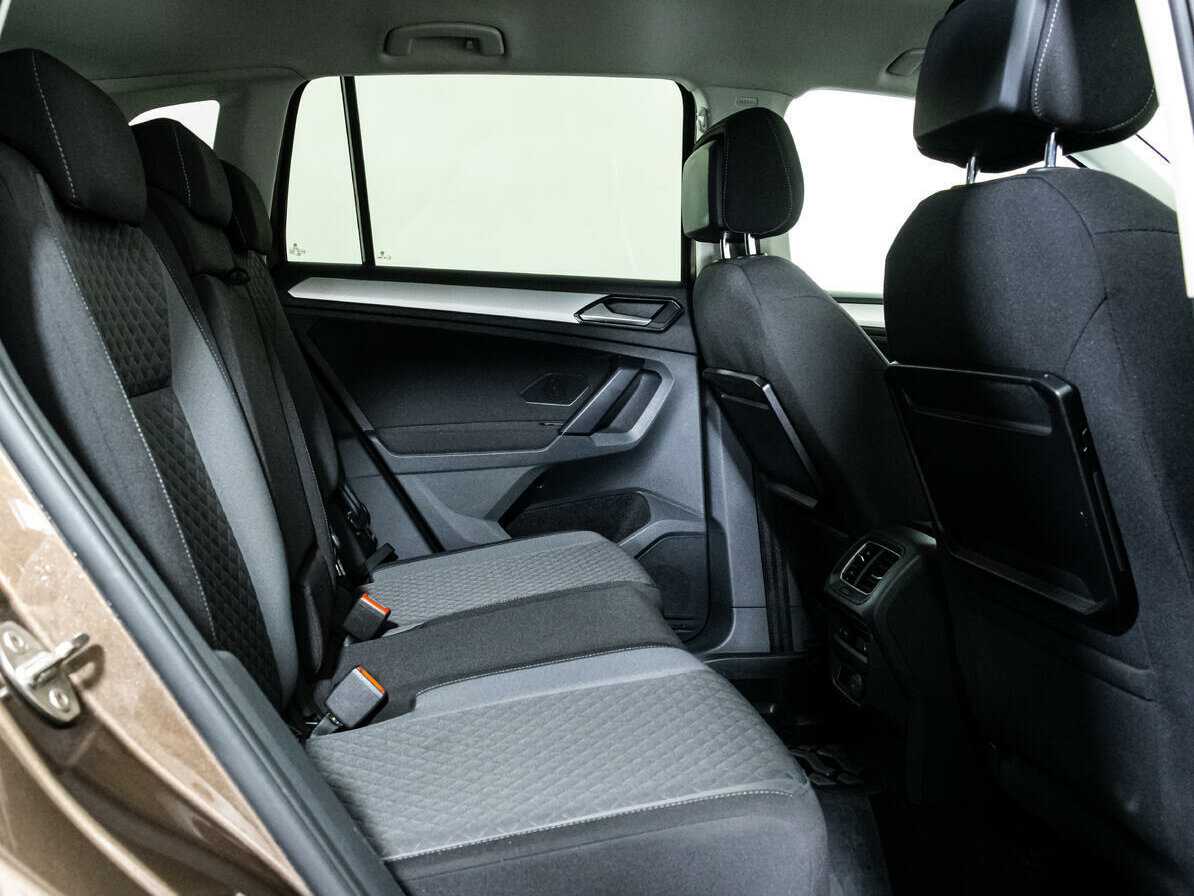 Купить Volkswagen Tiguan с пробегом. Фото: #13