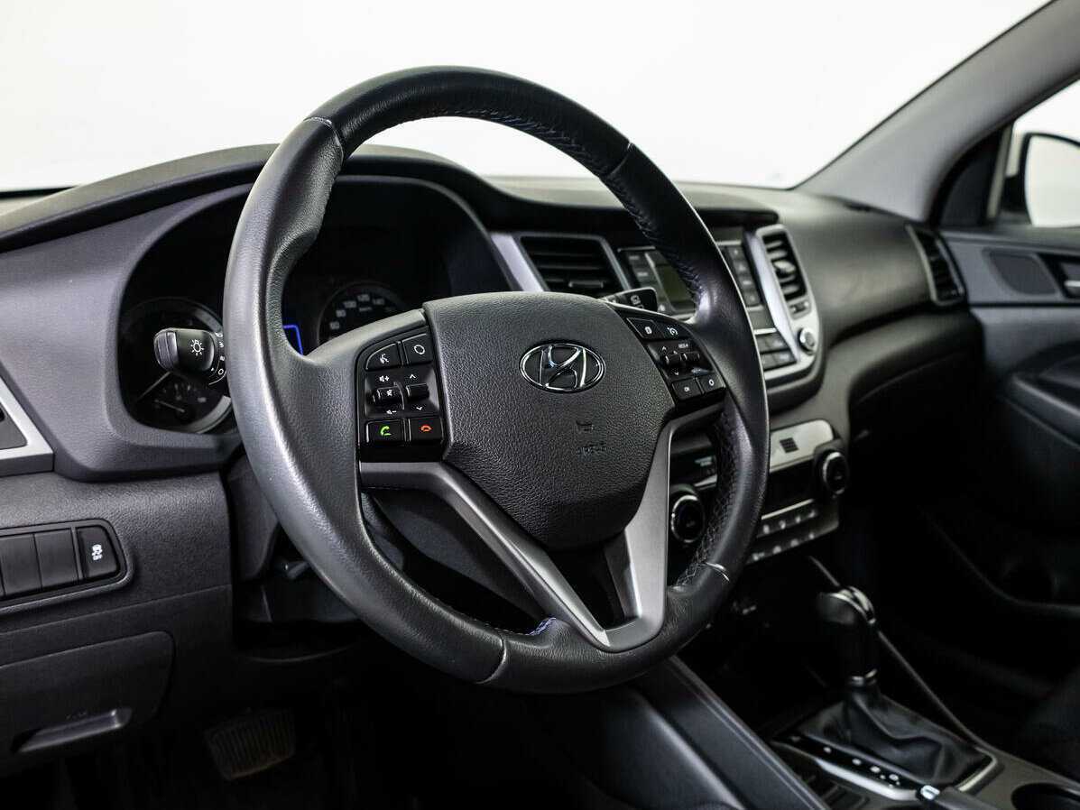 Купить Hyundai Tucson с пробегом. Фото: #11