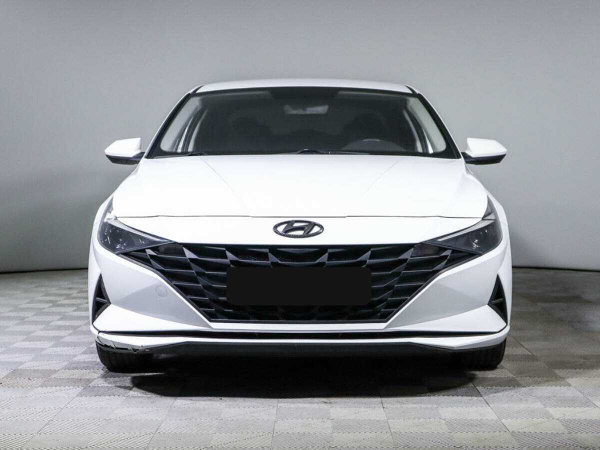 Купить Hyundai Elantra с пробегом. Фото: #1