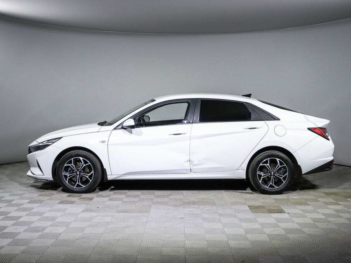 Купить Hyundai Elantra с пробегом. Фото: #7
